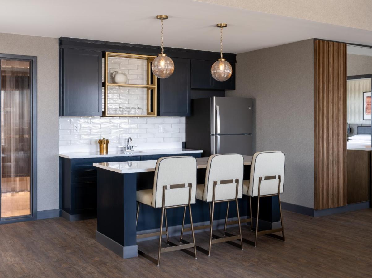 Delta Hotels By Marriott Wichita Falls Convention Center Екстер'єр фото