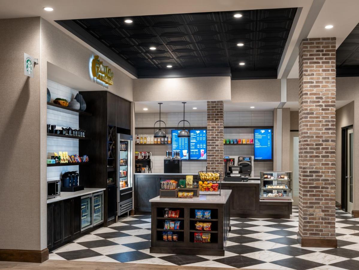 Delta Hotels By Marriott Wichita Falls Convention Center Екстер'єр фото