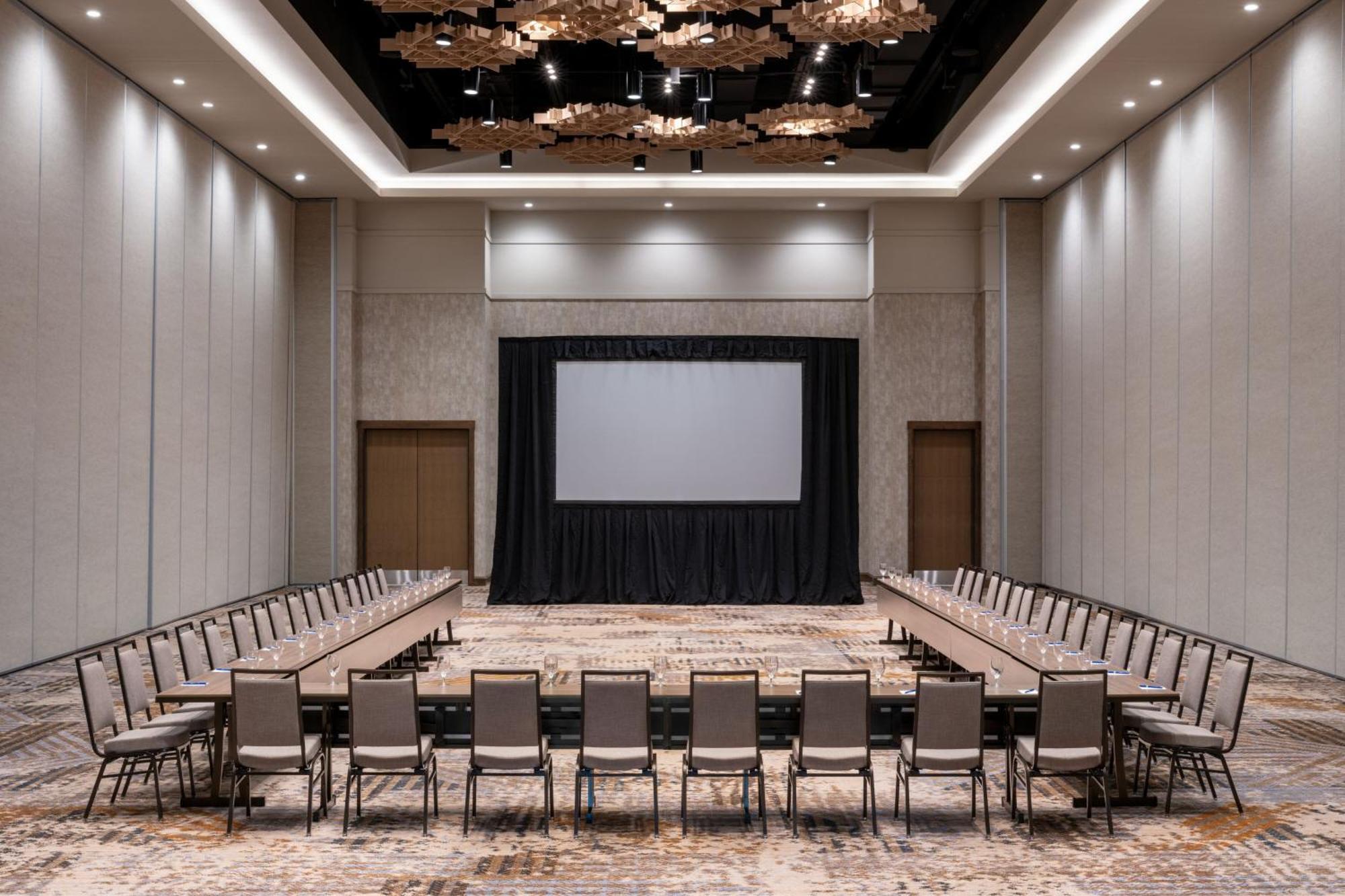 Delta Hotels By Marriott Wichita Falls Convention Center Екстер'єр фото