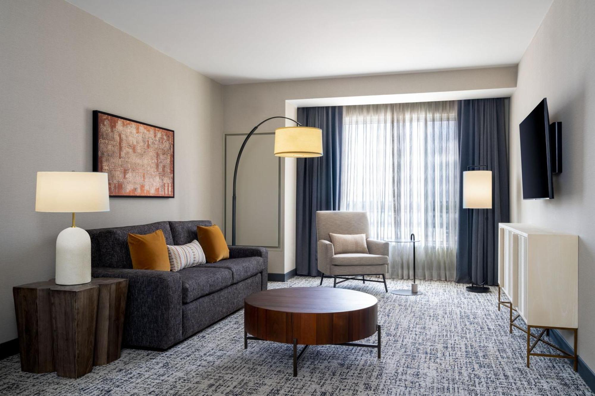 Delta Hotels By Marriott Wichita Falls Convention Center Екстер'єр фото