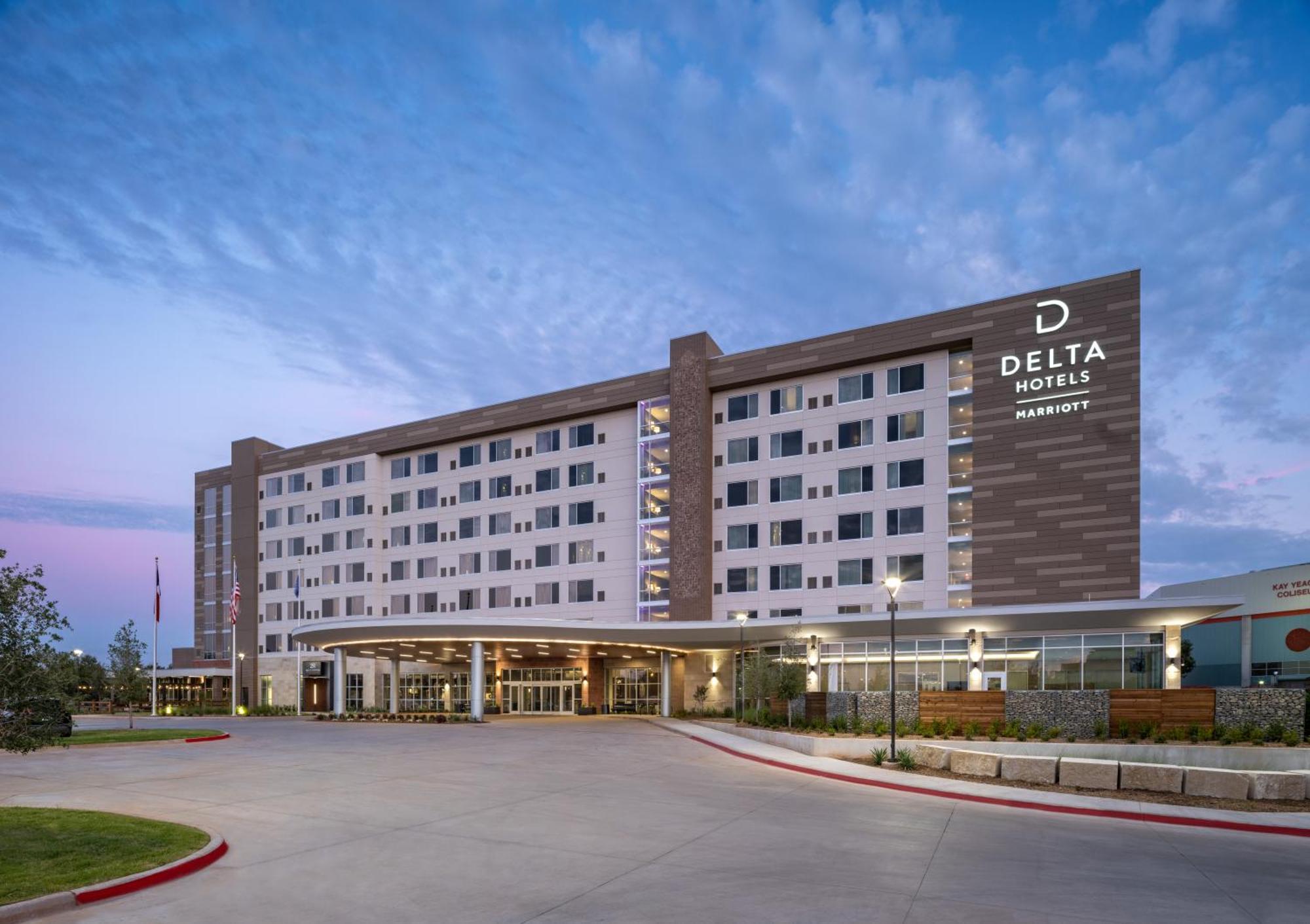 Delta Hotels By Marriott Wichita Falls Convention Center Екстер'єр фото